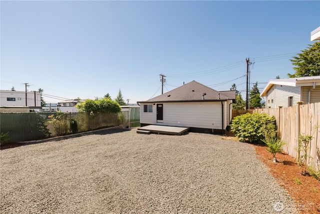 1112 Perry Avenue, Bremerton, WA 98310