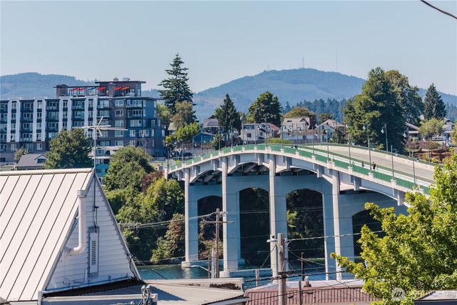 1112 Perry Avenue, Bremerton, WA 98310