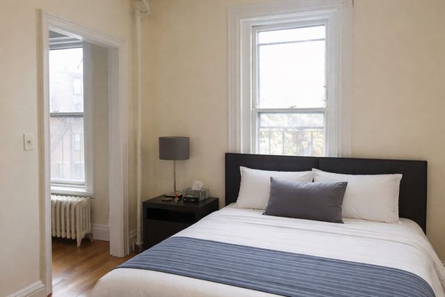 217 Newbury Street 4, Boston, MA 02116