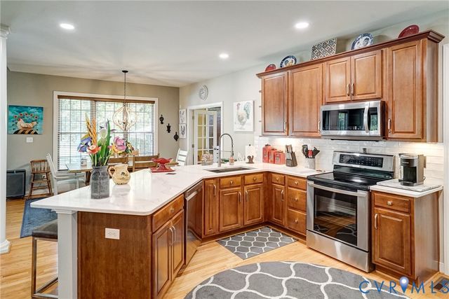 11028 Slenderleaf Dr, Glen Allen, VA 23060