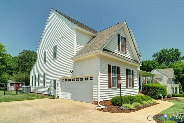 11028 Slenderleaf Dr, Glen Allen, VA 23060