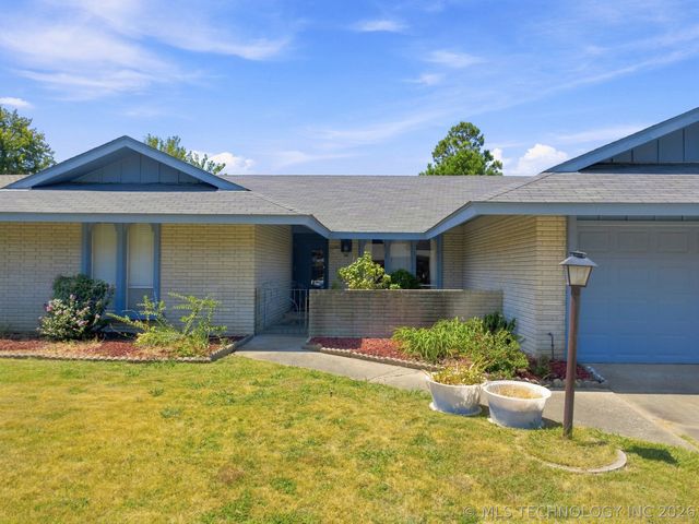 2536 S 111th East Avenue, Tulsa, OK 74129
