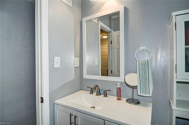 3012 Ashlawn TER, Virginia Beach, VA 23452