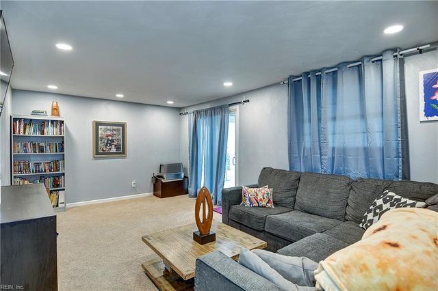 3012 Ashlawn TER, Virginia Beach, VA 23452