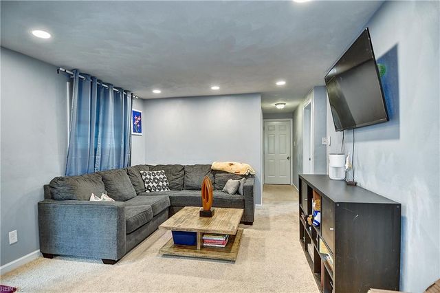 3012 Ashlawn TER, Virginia Beach, VA 23452