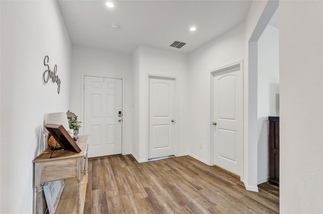 1012 Llano Trail, Dayton, TX 77535