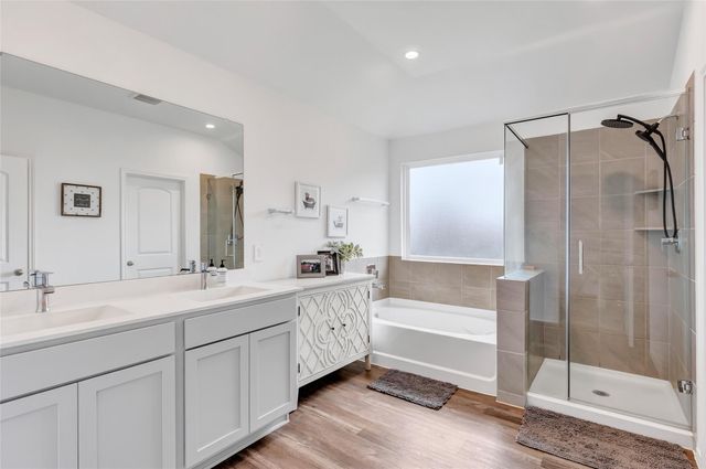1012 Llano Trail, Dayton, TX 77535