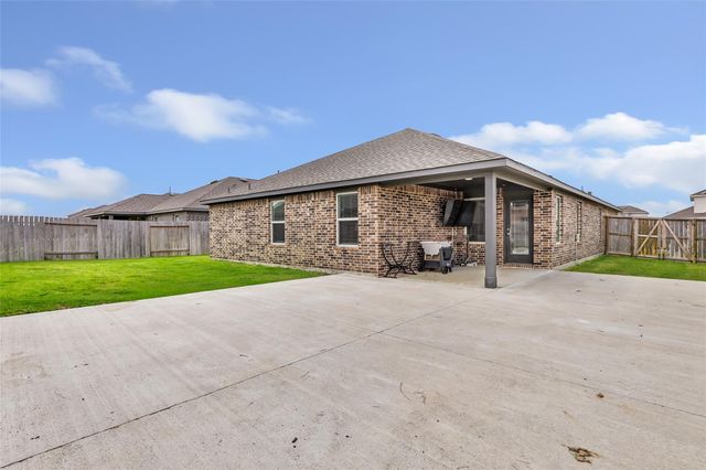 1012 Llano Trail, Dayton, TX 77535