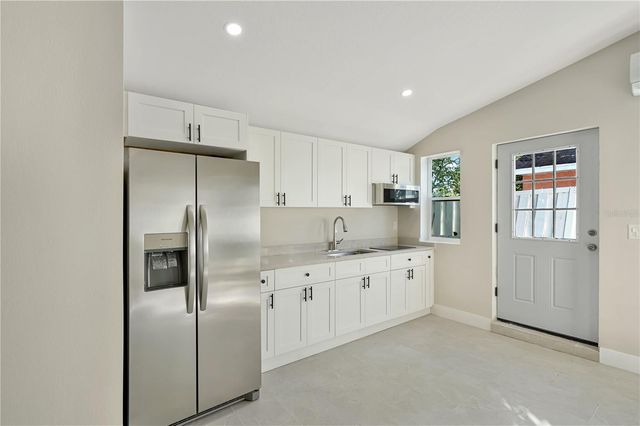 12826 ILLINOIS WOODS LANE, Orlando, FL 32824