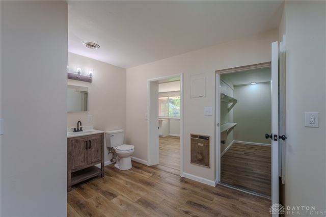 1806 Pinecrest Drive, Dayton, OH 45414