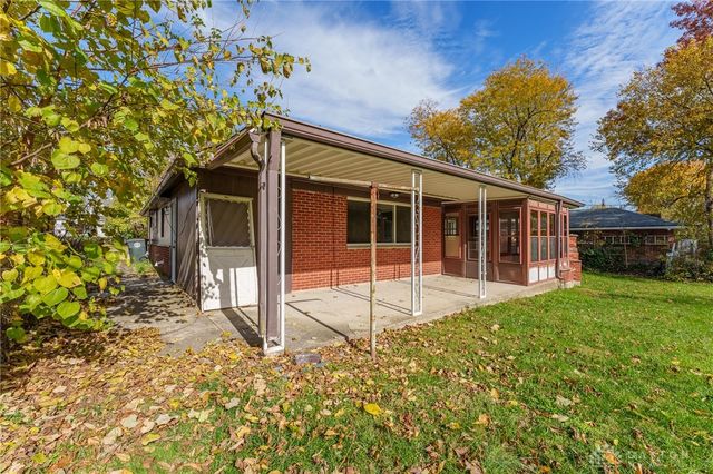 1806 Pinecrest Drive, Dayton, OH 45414