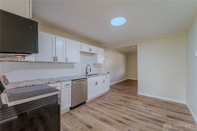 1806 Pinecrest Drive, Dayton, OH 45414