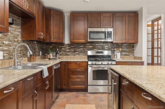 8277 Carriage Lane, Parker, CO 80134