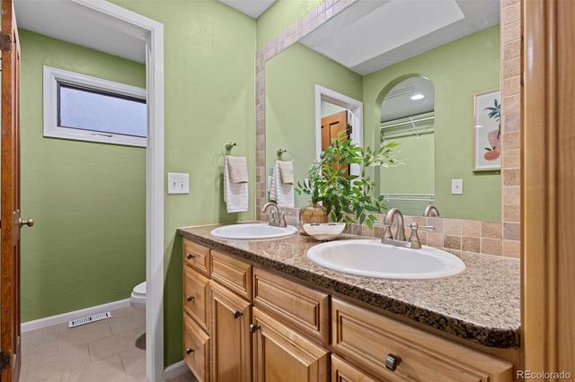 8277 Carriage Lane, Parker, CO 80134