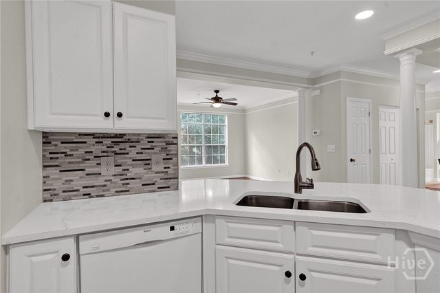 2516 Whitemarsh Way, Savannah, GA 31410