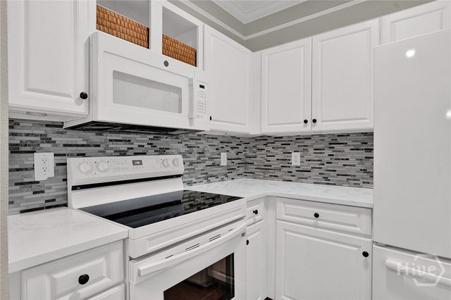 2516 Whitemarsh Way, Savannah, GA 31410