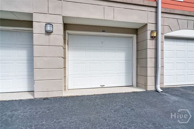 2516 Whitemarsh Way, Savannah, GA 31410