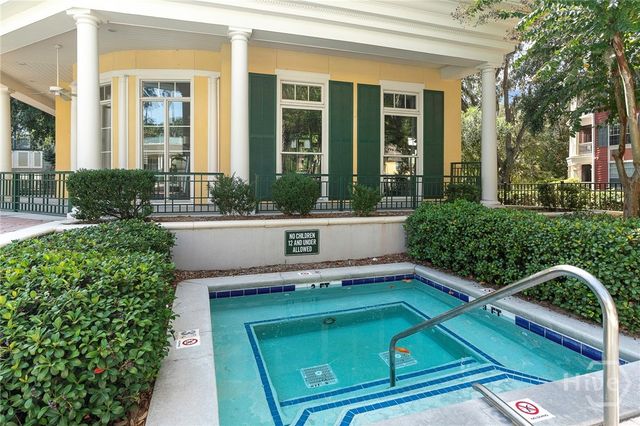 2516 Whitemarsh Way, Savannah, GA 31410