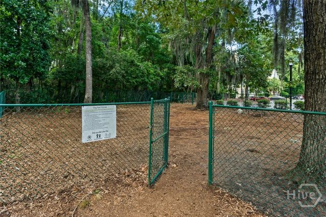 2516 Whitemarsh Way, Savannah, GA 31410