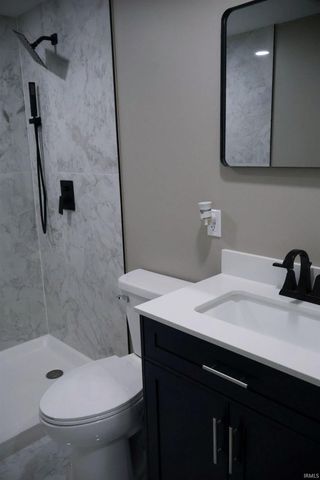 17429 12Th Road, Plymouth, IN 46563