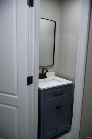 17429 12Th Road, Plymouth, IN 46563