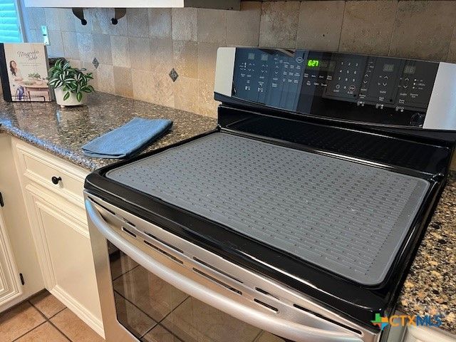 607 Brocton Street, Victoria, TX 77904