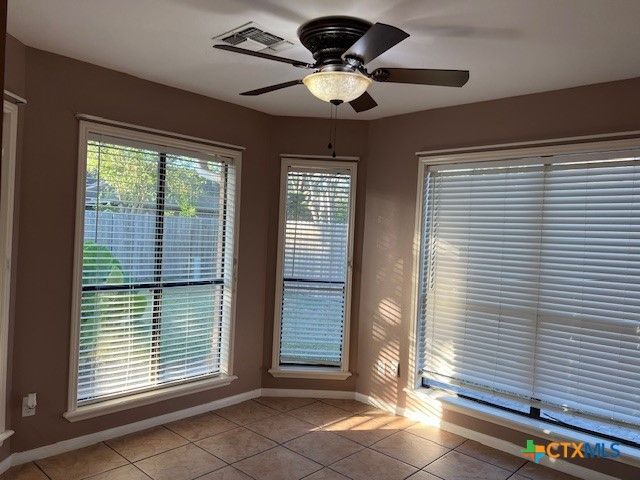 607 Brocton Street, Victoria, TX 77904