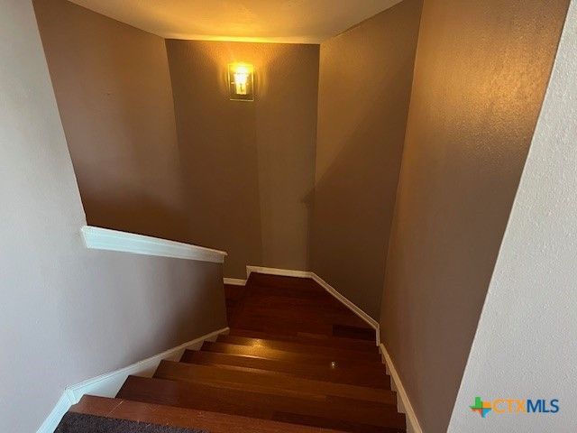 607 Brocton Street, Victoria, TX 77904