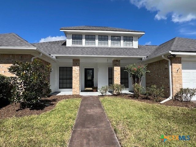 607 Brocton Street, Victoria, TX 77904