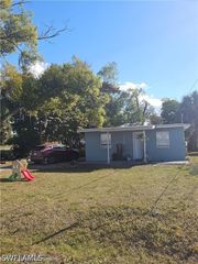 3966 Madison AVE, Fort Myers, FL 33916