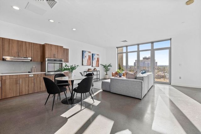 9 Medford Street PH3, Somerville, MA 02143