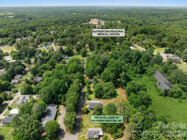 147 N Hillside Street, Rutherfordton, NC 28139