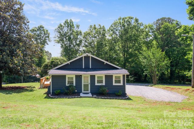 147 N Hillside Street, Rutherfordton, NC 28139