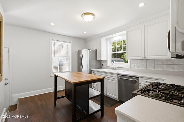 1 Cottage Place, Freehold, NJ 07728