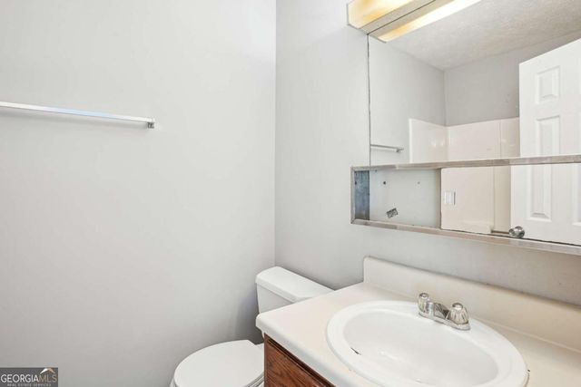 2049 Charter Lane, Lithonia, GA 30058