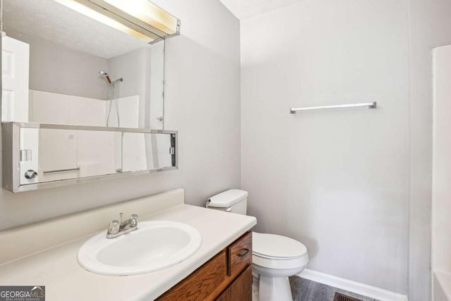 2049 Charter Lane, Lithonia, GA 30058