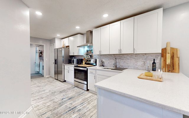 1188 FROMAGE Way, Jacksonville, FL 32225