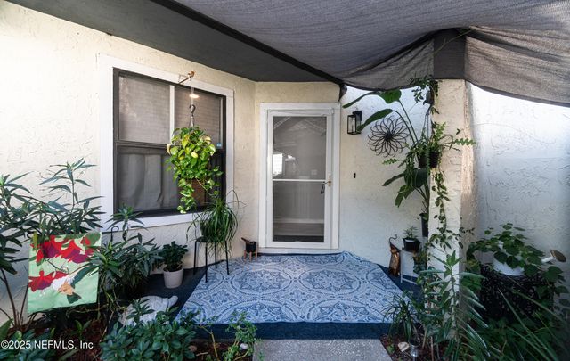 1188 FROMAGE Way, Jacksonville, FL 32225