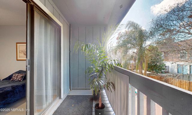 1188 FROMAGE Way, Jacksonville, FL 32225