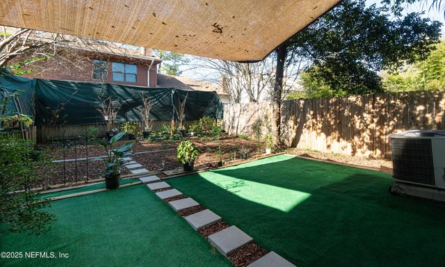 1188 FROMAGE Way, Jacksonville, FL 32225