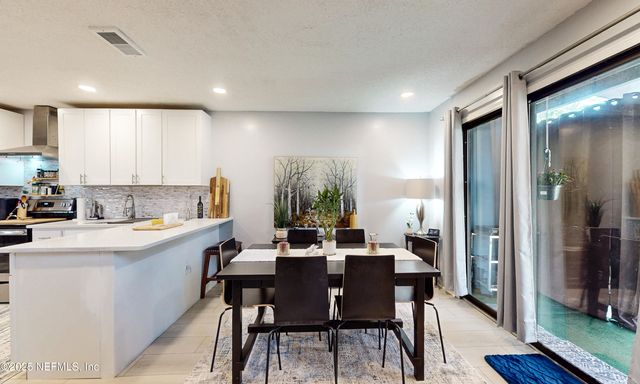 1188 FROMAGE Way, Jacksonville, FL 32225