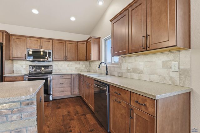 3005 YALE CT, Rapid City, SD 57702