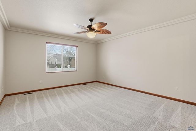 3005 YALE CT, Rapid City, SD 57702