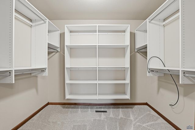 3005 YALE CT, Rapid City, SD 57702