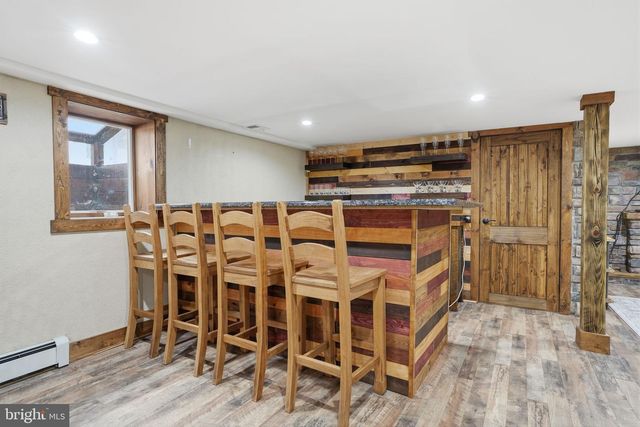 212 W FRANKLIN ST, Morrisville, PA 19067