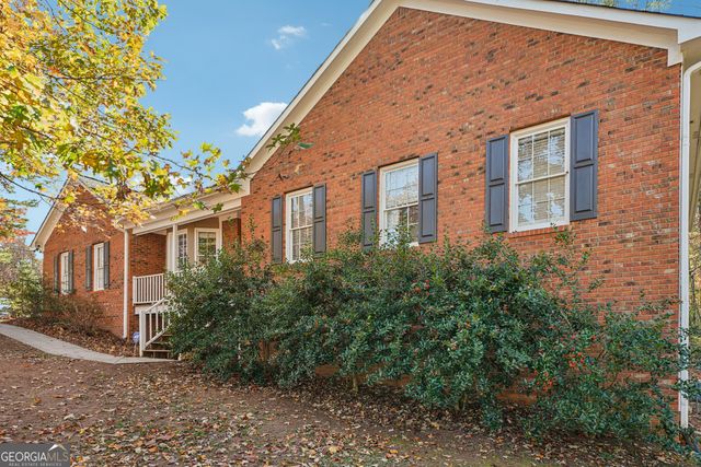 333 Lake Swan phs 1 Court, Hiram, GA 30141