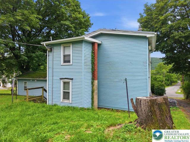341 Fairview Street, Franklin Twp, PA 18235