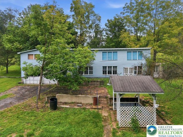 341 Fairview Street, Franklin Twp, PA 18235