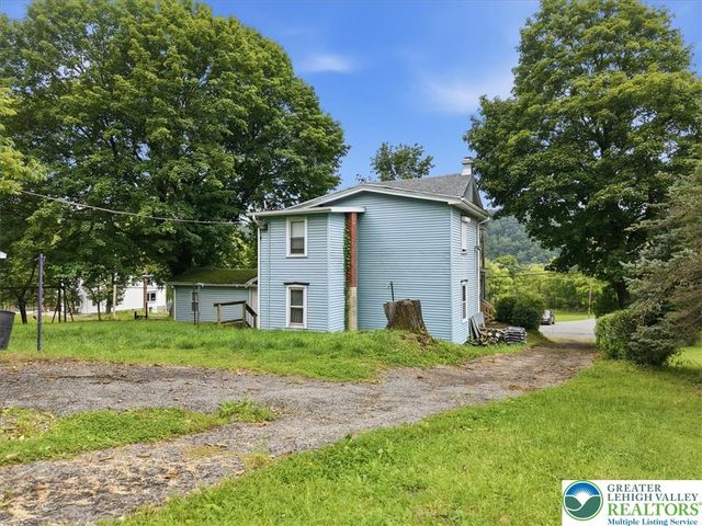 341 Fairview Street, Franklin Twp, PA 18235