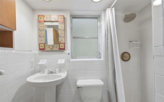1310 SE 14th Court, Deerfield Beach, FL 33441